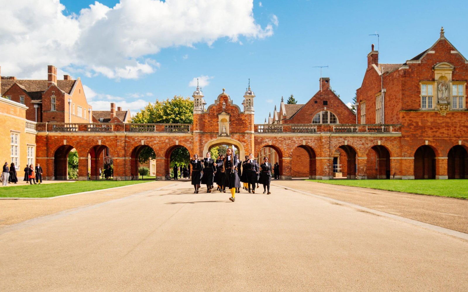 英国低龄留学